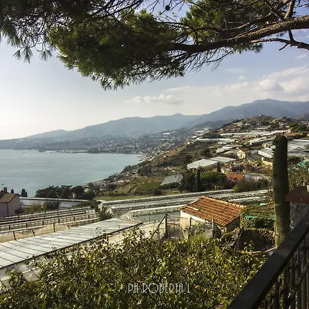 Apartment A Sanremo, Un' Oasi Del Teatro Ariston